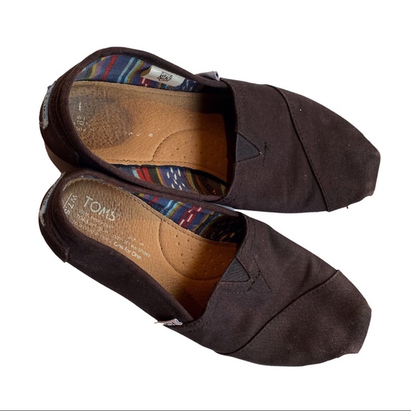 TOMS | Women's Espadrille Loafer Flat - Picture 2 of 8